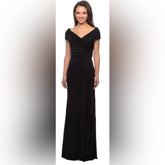 La Femme Black Ruched Jersey Column Gown Size 16 NWT - Picture 3 of 16